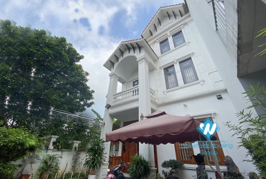 Garden house 4 bedrooms river view for rent in Ngoc Thuy, Long Bien district